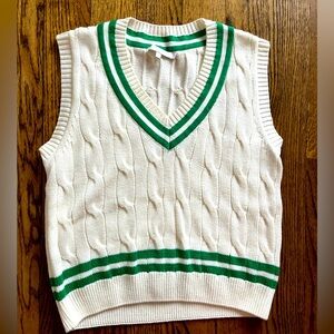 olivaceous sweater vest. White and green. #tenniscore size small.